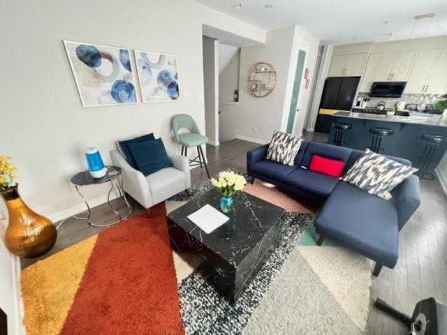 The Oasis Lounge By Luke 1913 Apartment Ottawa Bagian luar foto